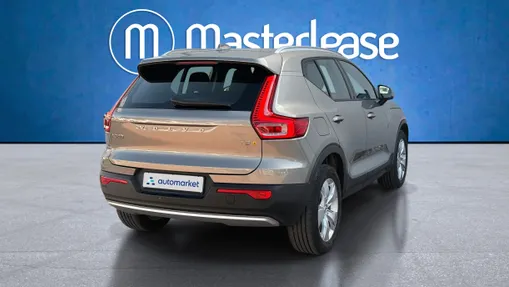 VOLVO XC40 XC40 T3 Momentum Pro aut