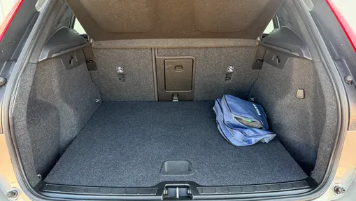 VOLVO XC40 XC40 T3 Momentum Pro aut