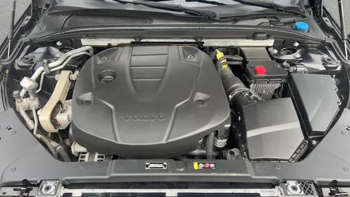 VOLVO V60 V60 D4 Momentum Pro aut