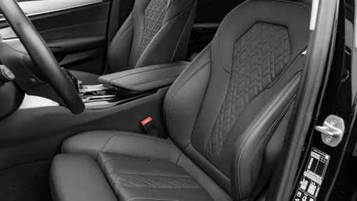 BMW Seria 5 530i xDrive mHEV aut