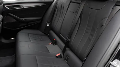 BMW Seria 5 530i xDrive mHEV aut