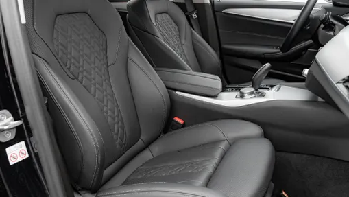 BMW Seria 5 530i xDrive mHEV aut