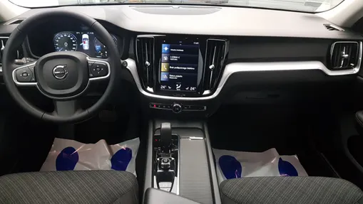 VOLVO V60 V60 B4 D Momentum Pro aut