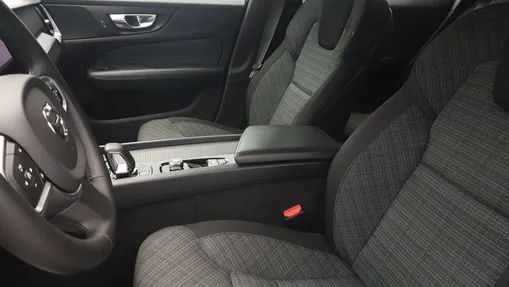 VOLVO V60 V60 B4 D Momentum Pro aut