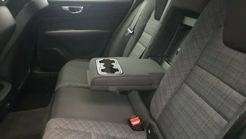 VOLVO V60 V60 B4 D Momentum Pro aut