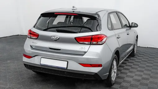 HYUNDAI i30 i30 1.5 DPI Classic +