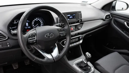 HYUNDAI i30 i30 1.5 DPI Classic +