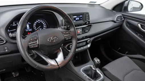 HYUNDAI i30 i30 1.5 DPI Classic +