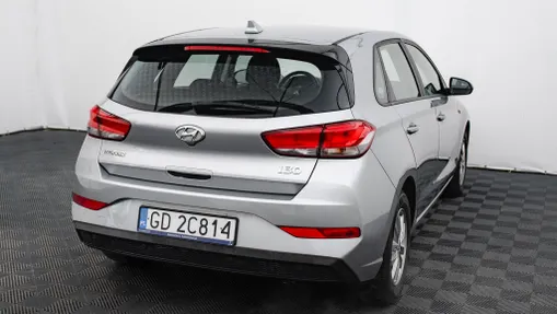 HYUNDAI i30 i30 1.5 DPI Classic +