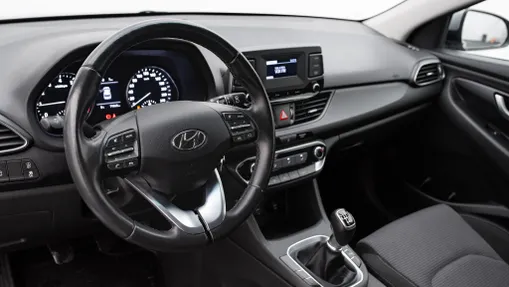 HYUNDAI i30 i30 1.5 DPI Classic +