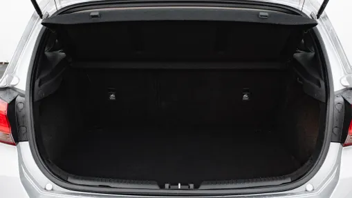 HYUNDAI i30 i30 1.5 DPI Classic +