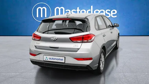 HYUNDAI i30 i30 1.5 DPI Classic +