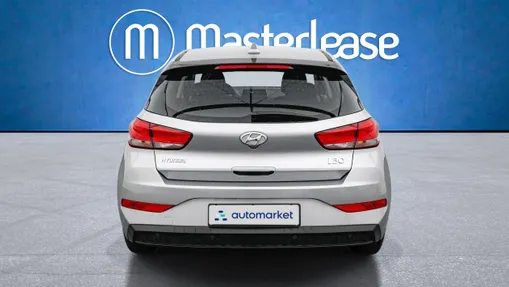 HYUNDAI i30 i30 1.5 DPI Classic +