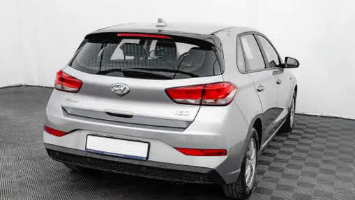HYUNDAI i30 i30 1.5 DPI Classic +