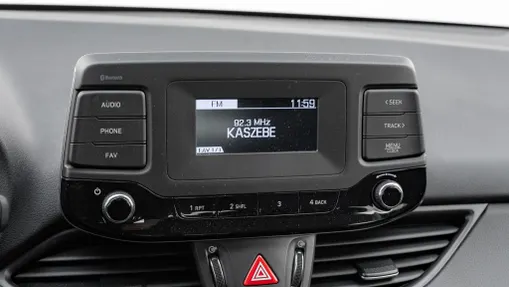HYUNDAI i30 i30 1.5 DPI Classic +