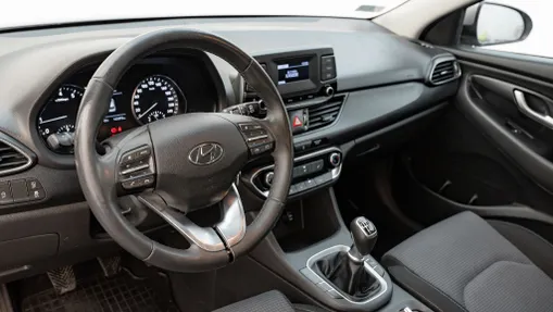 HYUNDAI i30 i30 1.5 DPI Classic +