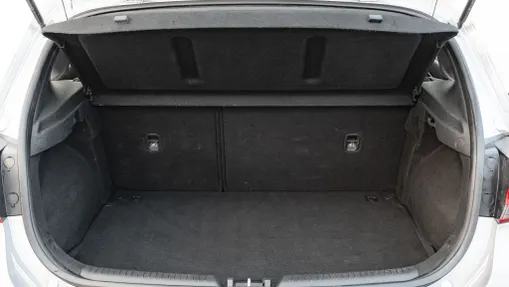 HYUNDAI i30 i30 1.5 DPI Classic +