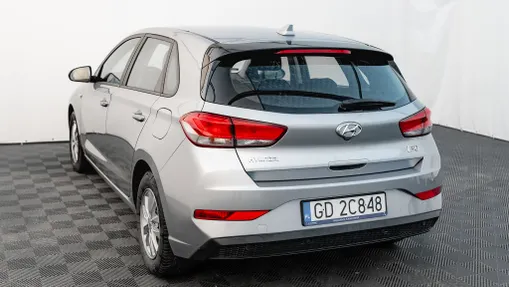 HYUNDAI i30 i30 1.5 DPI Classic +