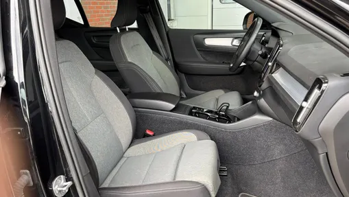 VOLVO XC40 XC40 B3 Plus Bright aut