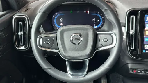 VOLVO XC40 XC40 B3 Plus Bright aut