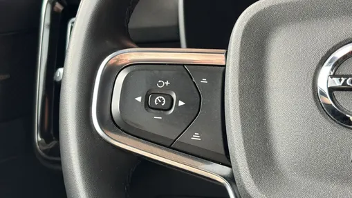 VOLVO XC40 XC40 B3 Plus Bright aut