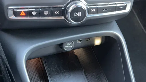 VOLVO XC40 XC40 B3 Core aut