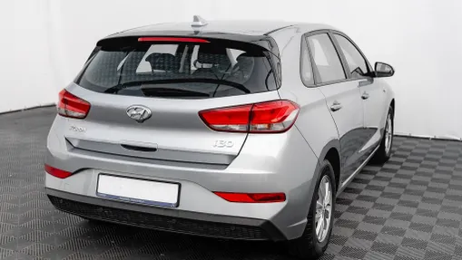 HYUNDAI i30 i30 1.5 DPI Classic +