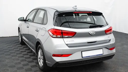 HYUNDAI i30 i30 1.5 DPI Classic +
