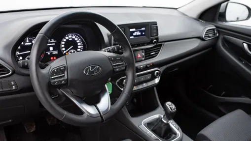 HYUNDAI i30 i30 1.5 DPI Classic +