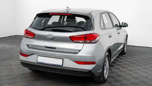 HYUNDAI i30 i30 1.5 DPI Classic +