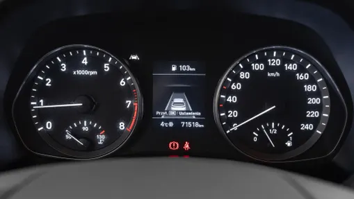 HYUNDAI i30 i30 1.5 DPI Classic +