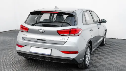 HYUNDAI i30 i30 1.5 DPI Classic +