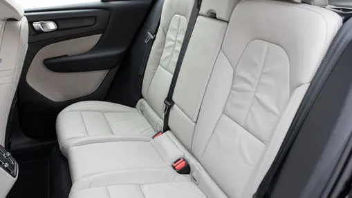 VOLVO XC40 XC40 B3 Plus Bright aut