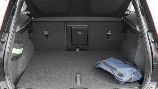 VOLVO XC40 XC40 B3 Plus Bright aut