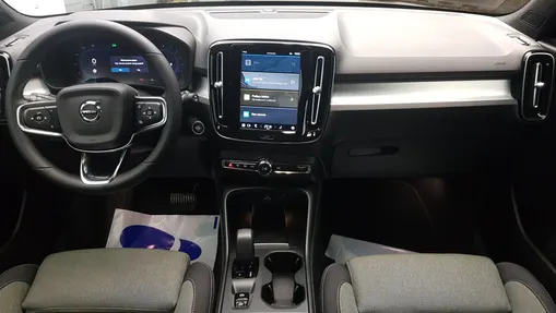 VOLVO XC40 XC40 B3 Core aut
