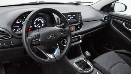 HYUNDAI i30 i30 1.5 DPI Classic +