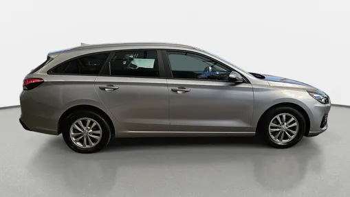 HYUNDAI i30 i30 1.0 T-GDI Modern