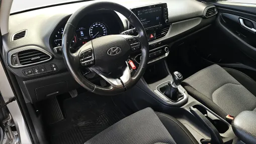 HYUNDAI i30 i30 1.0 T-GDI Modern