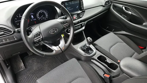 HYUNDAI i30 i30 1.0 T-GDI Modern