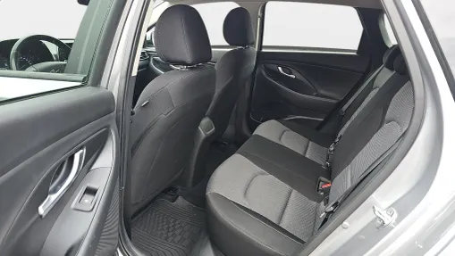HYUNDAI i30 i30 1.0 T-GDI Modern
