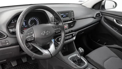 HYUNDAI i30 i30 1.5 DPI Classic +
