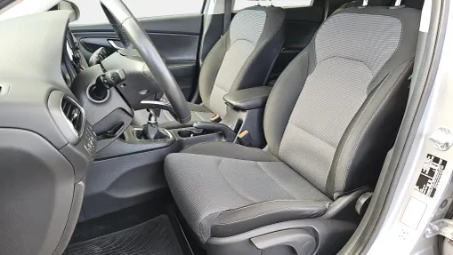 HYUNDAI i30 i30 1.0 T-GDI Modern