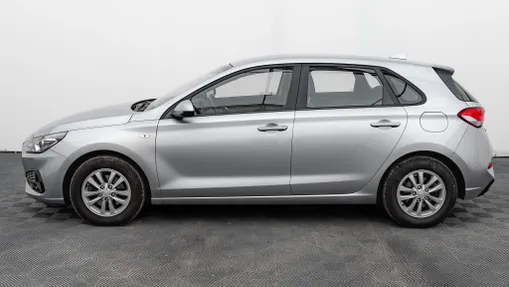 HYUNDAI i30 i30 1.5 DPI Classic +