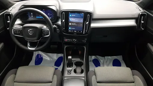 VOLVO XC40 XC40 B3 Core aut
