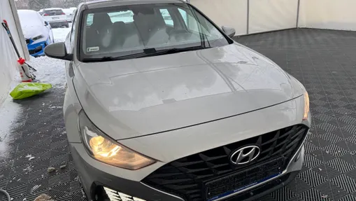 HYUNDAI i30 i30 1.5 DPI Classic +