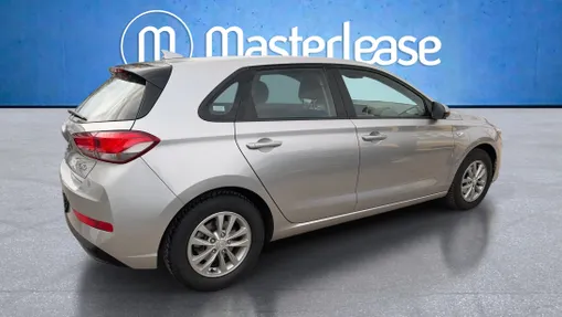 HYUNDAI i30 i30 1.5 DPI Classic +