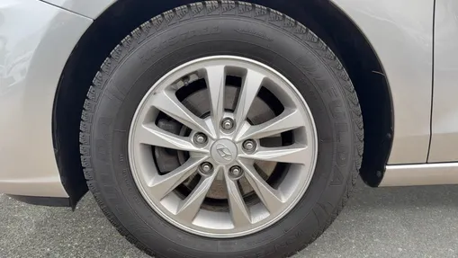 HYUNDAI i30 i30 1.5 DPI Classic +