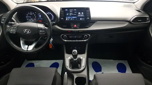 HYUNDAI i30 i30 1.0 T-GDI Modern