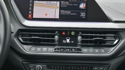 BMW Seria 1 118i Sport Line