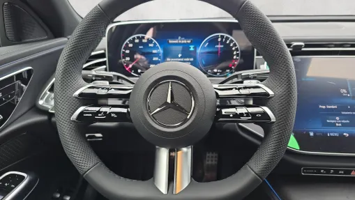 MERCEDES-BENZ E Klasa E 300 e PHEV 4-Matic AMG 9G-Tronic Nowy